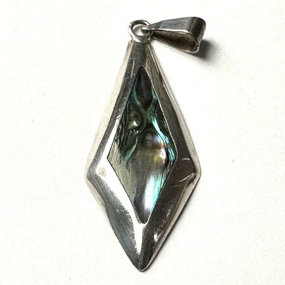 Vintage Abalone Shell Inlay & 925 Sterling Silver Pendant in Diamond Shape EUC - Picture 6 of 7